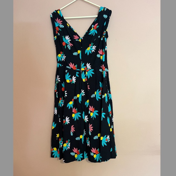 Emily and Finn Florence Black Summer Fruits Dress, UK 12, US 8 - Picture 4 of 9